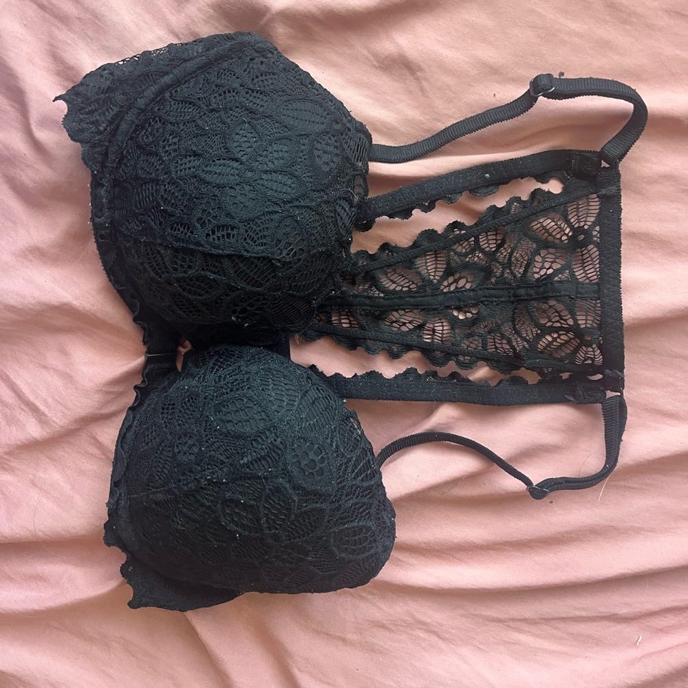 Victoria’s Secret Pink bra 32DD black lace front closure